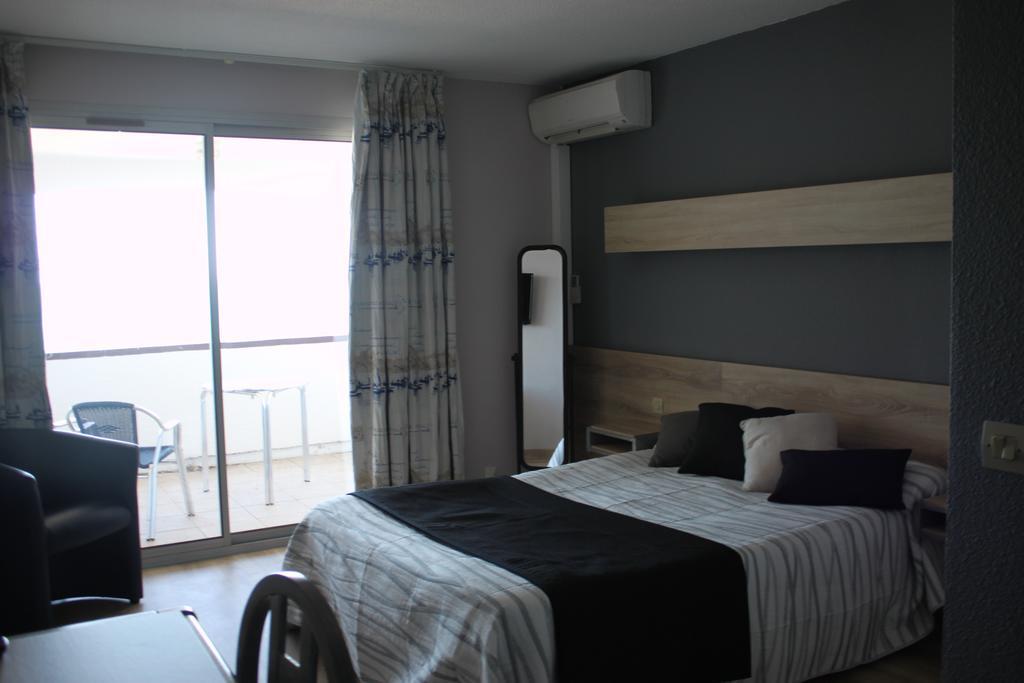 Logis Hotel Solhotel Banyuls-sur-Mer Room photo