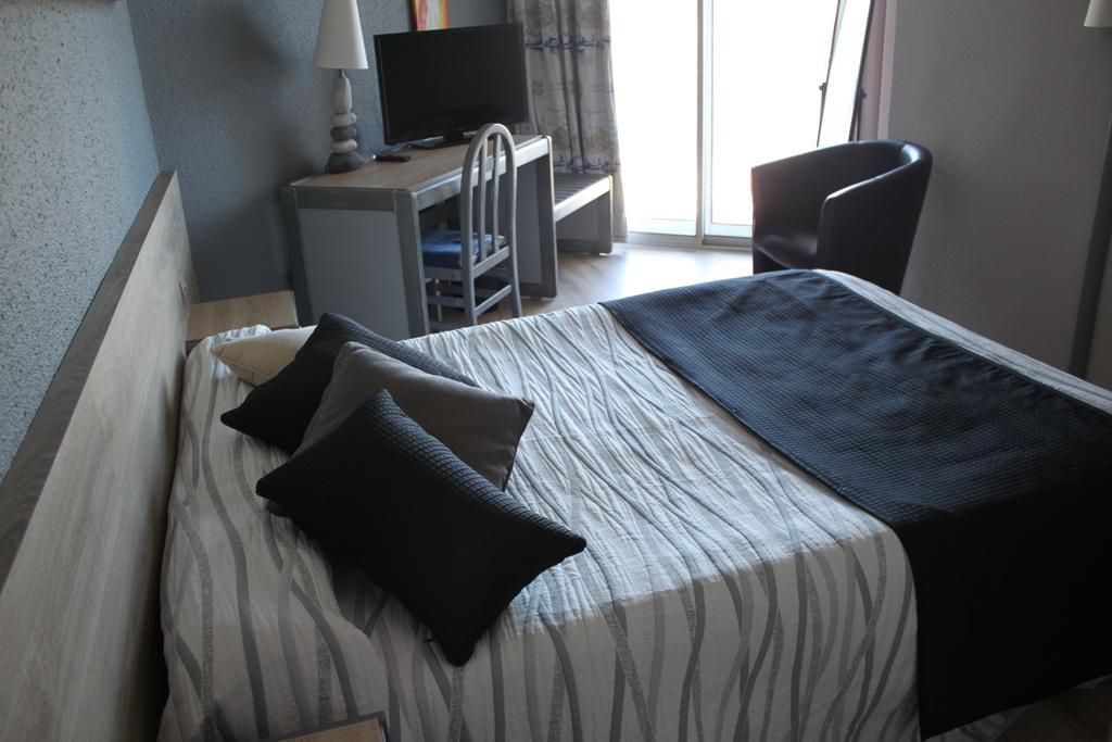 Logis Hotel Solhotel Banyuls-sur-Mer Room photo